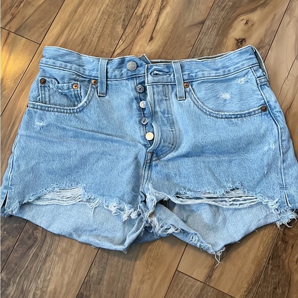 Levis 501 shorts - Picture 1 of 4